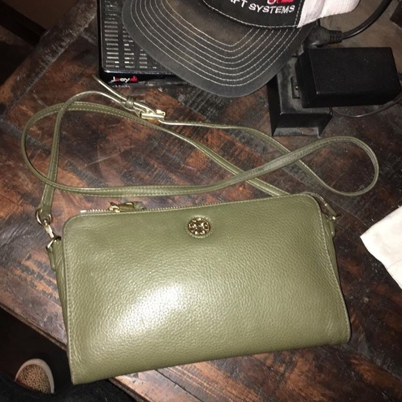 Tory Burch Cross Body - Picture 4 of 4